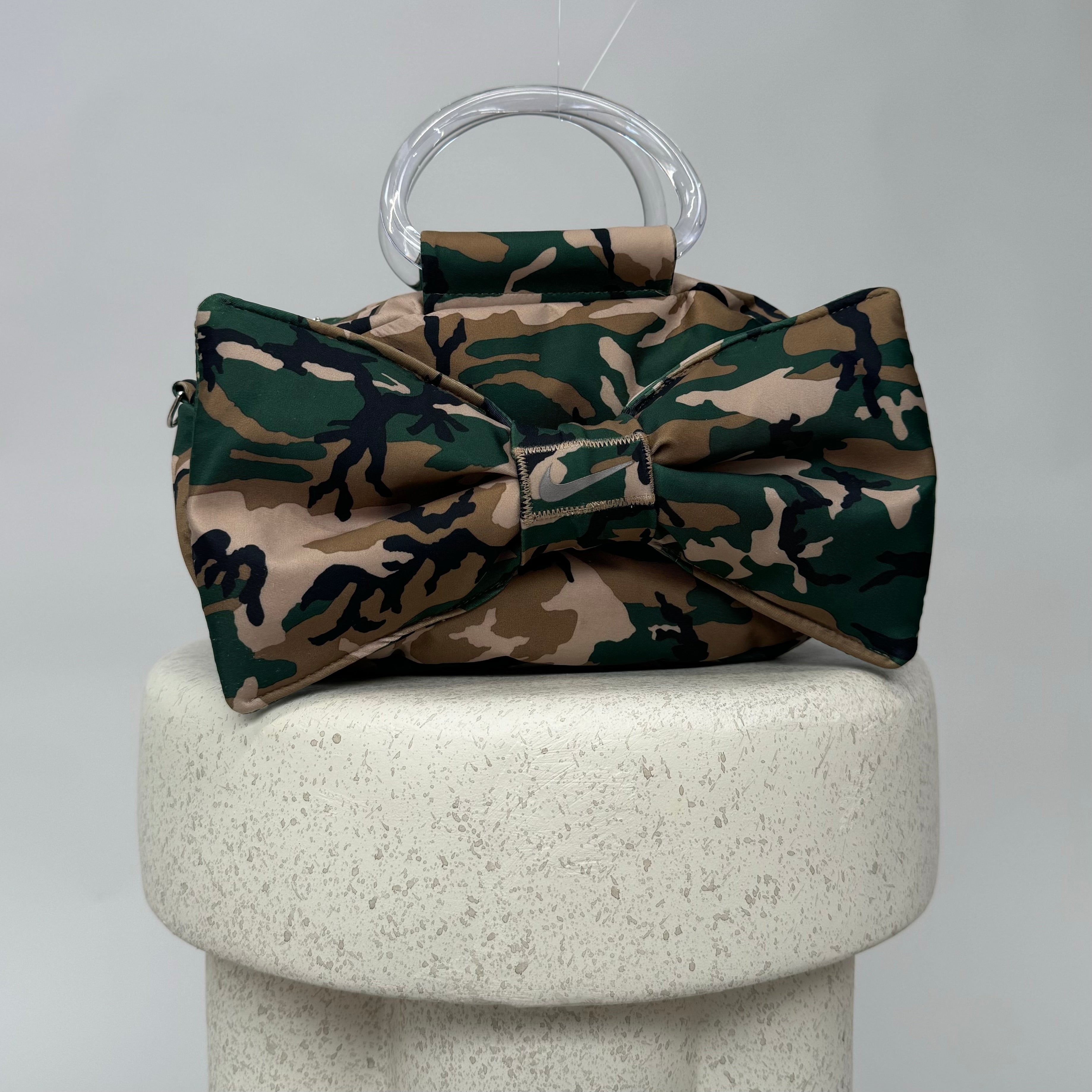 Bow Majesty Camo